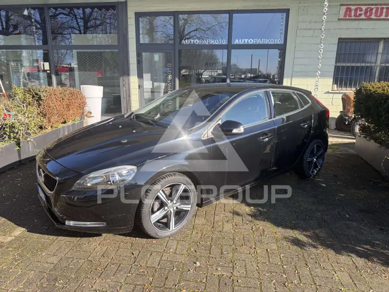 2016 Volvo V40