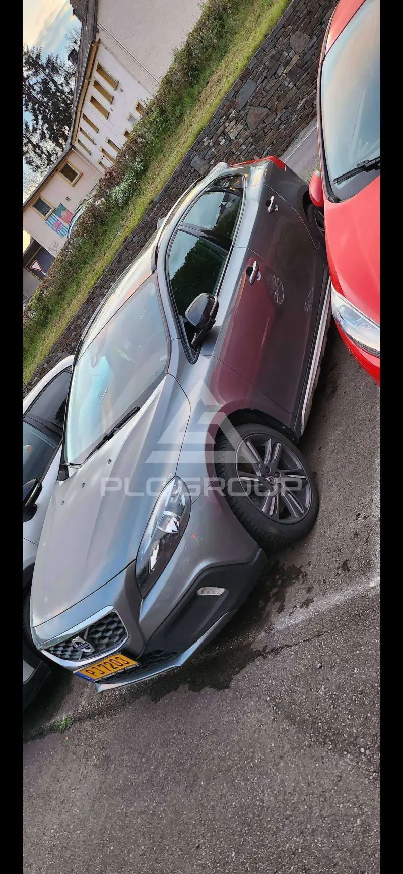 2016 Volvo V40