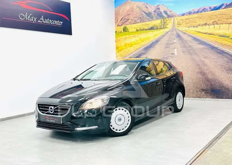 2016 Volvo V40