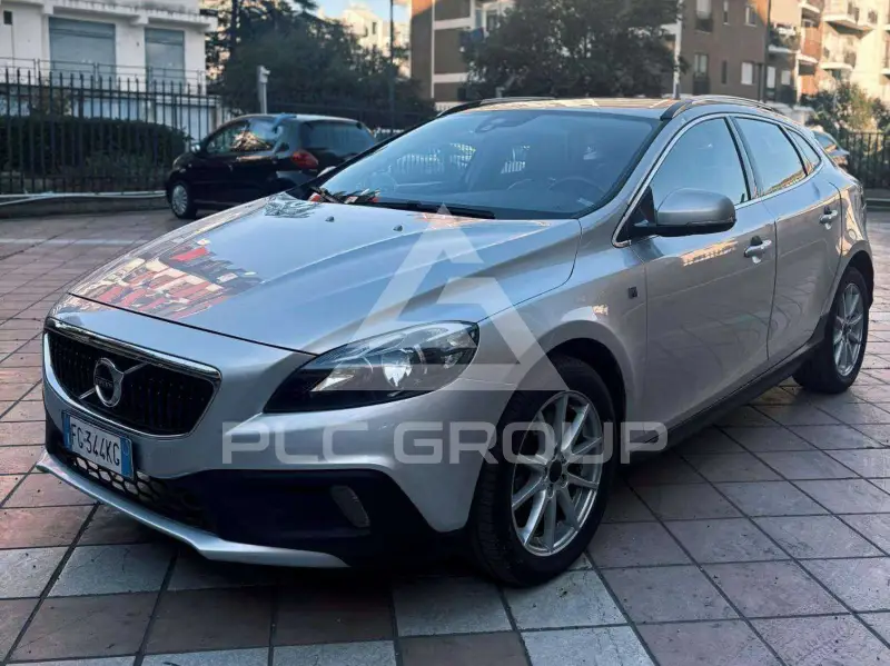 2016 Volvo V40