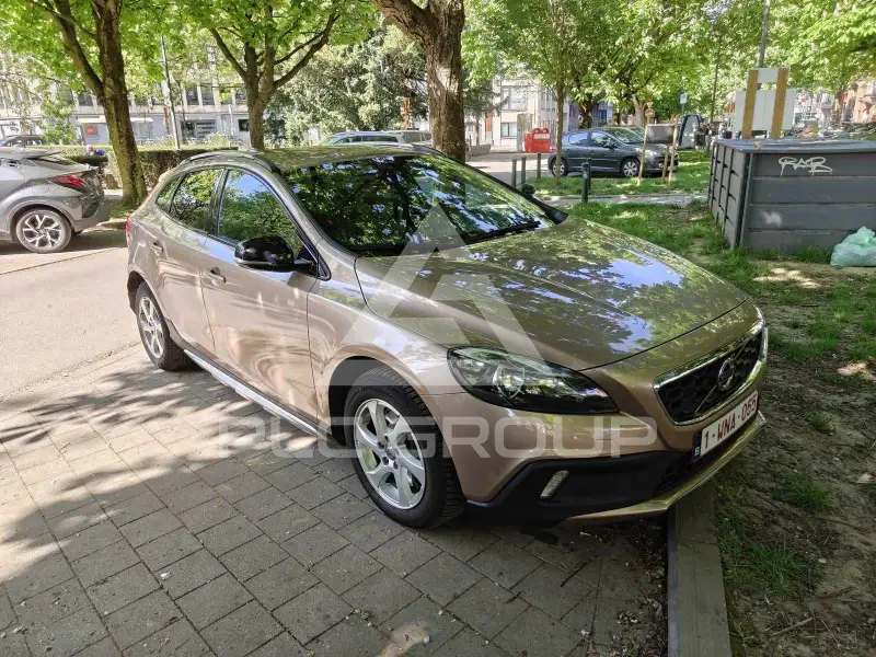 2016 Volvo V40