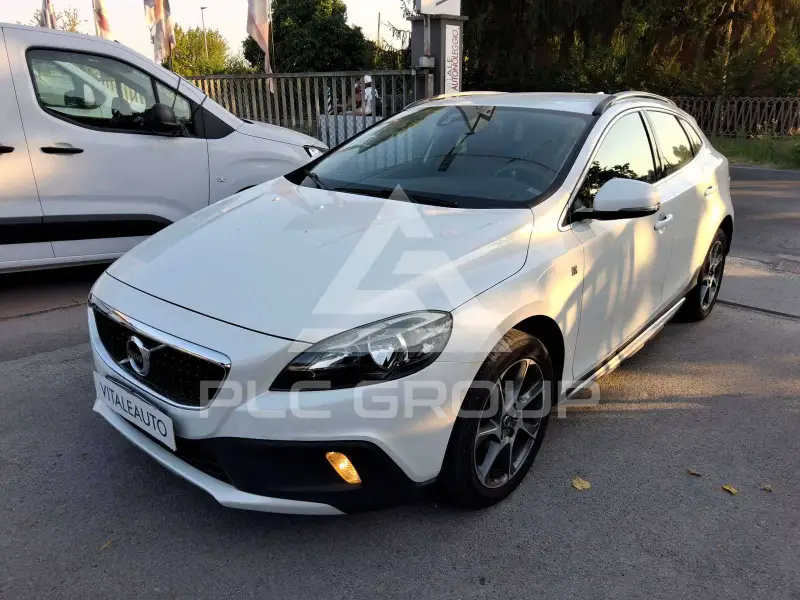 2016 Volvo V40