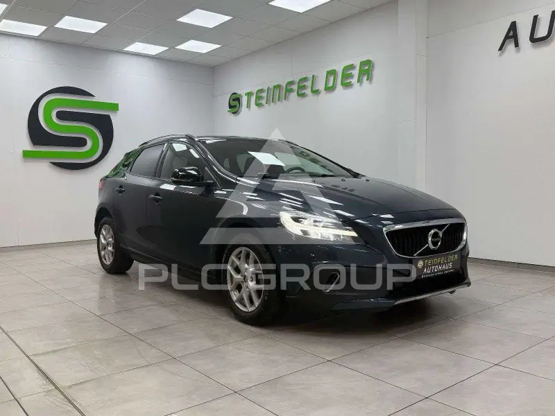 2016 Volvo V40