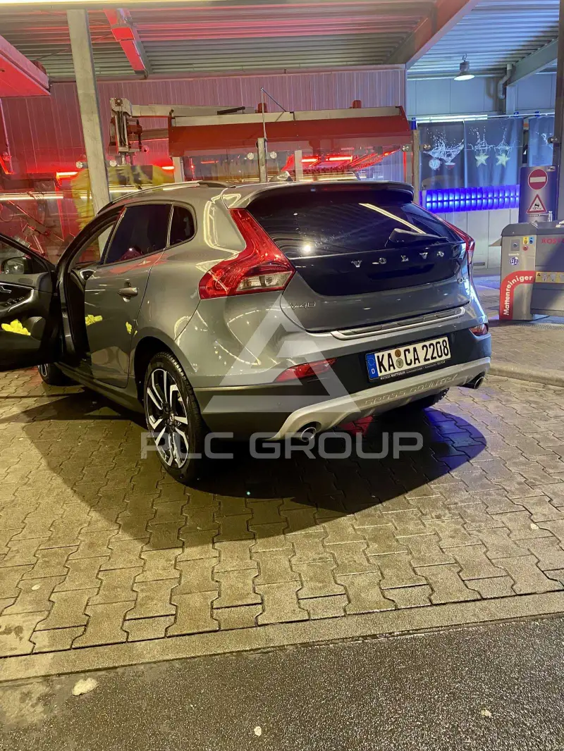 2016 Volvo V40