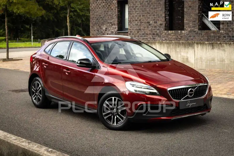 2016 Volvo V40