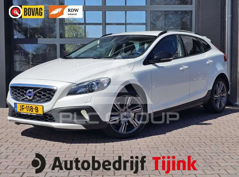 2016 Volvo V40
