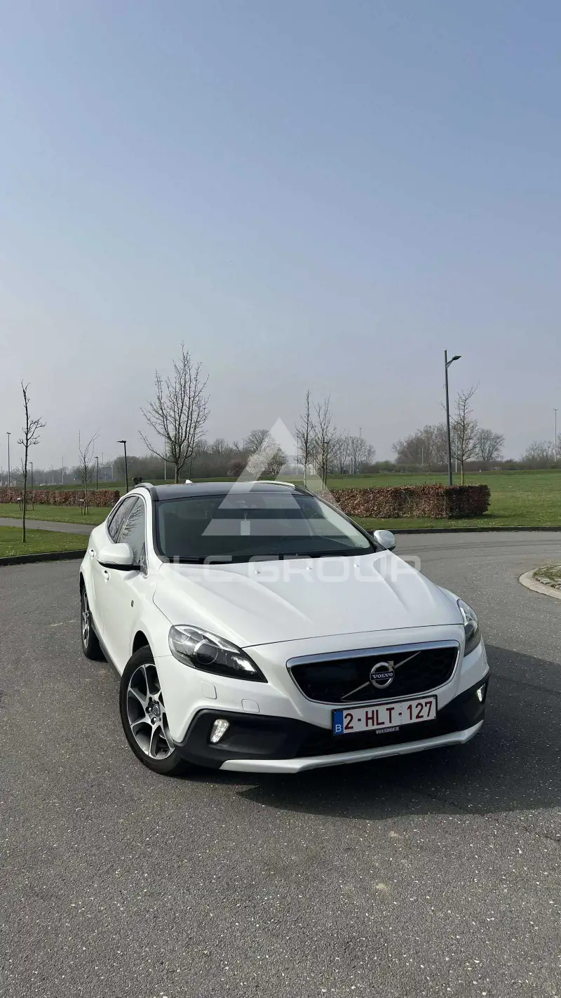 2016 Volvo V40