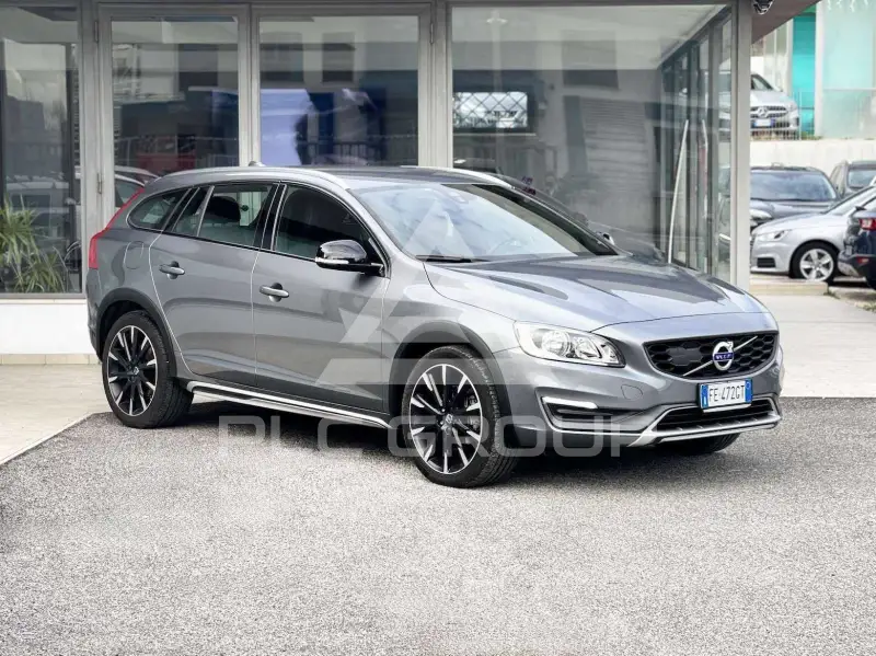2016 Volvo V60