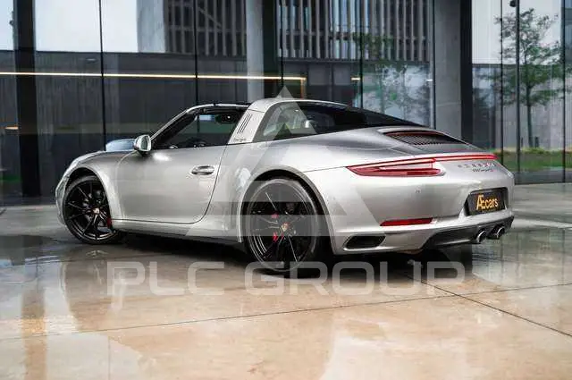 2016 Porsche 911