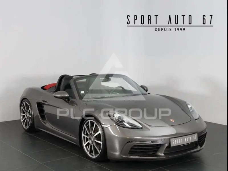 2016 Porsche 718