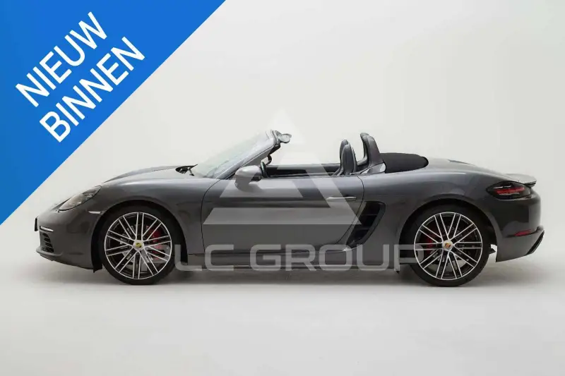 2016 Porsche 718