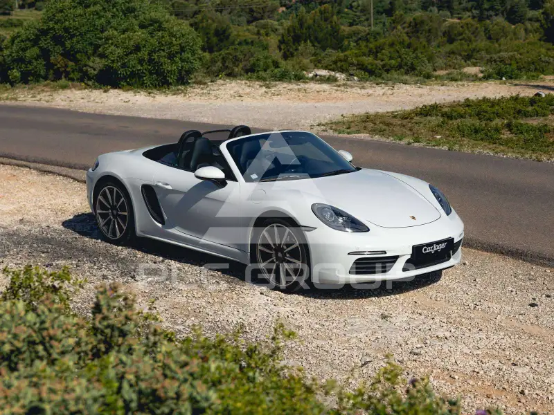 2016 Porsche 718
