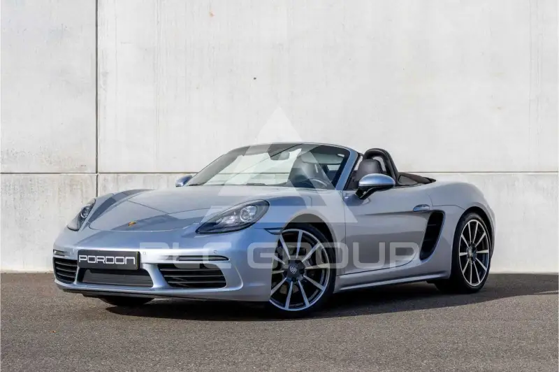 2016 Porsche 718
