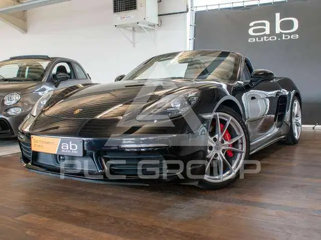 2016 Porsche 718