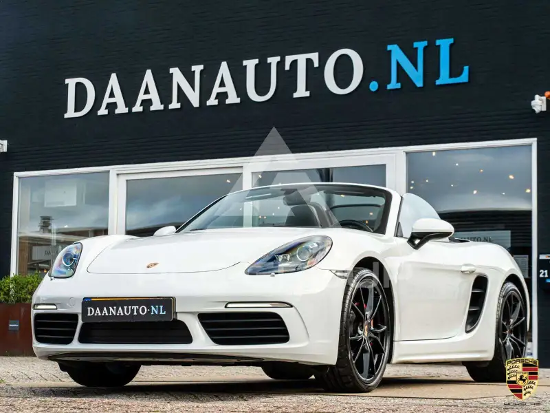 2016 Porsche 718