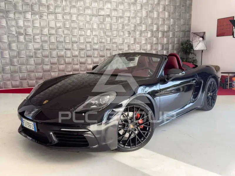 2016 Porsche 718