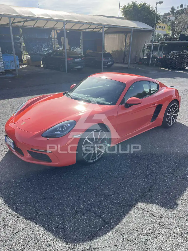 2016 Porsche 718