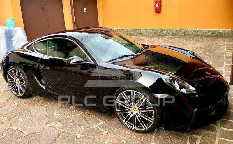 2016 Porsche Cayman