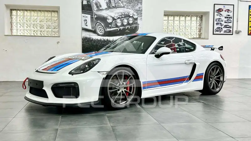 2016 Porsche Cayman