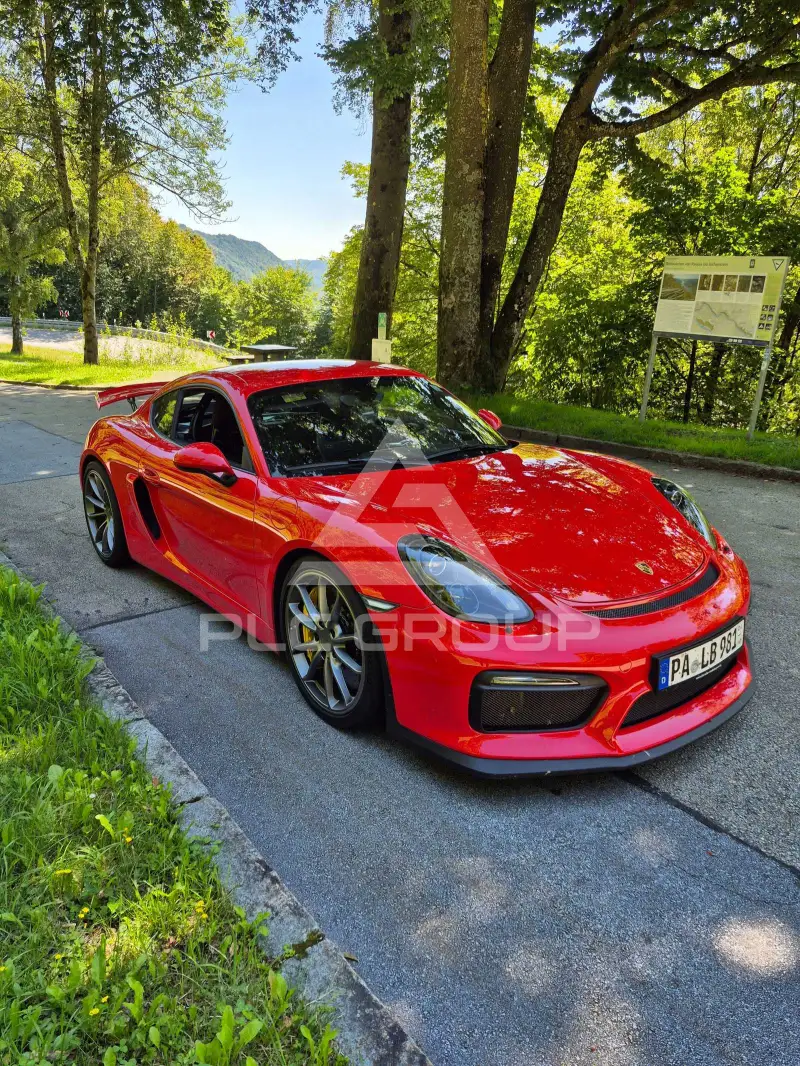 2016 Porsche Cayman