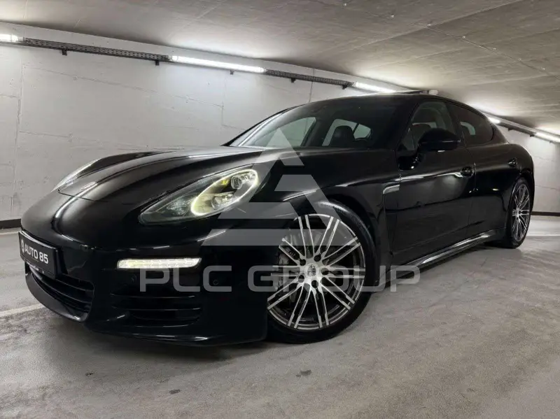 2016 Porsche Panamera