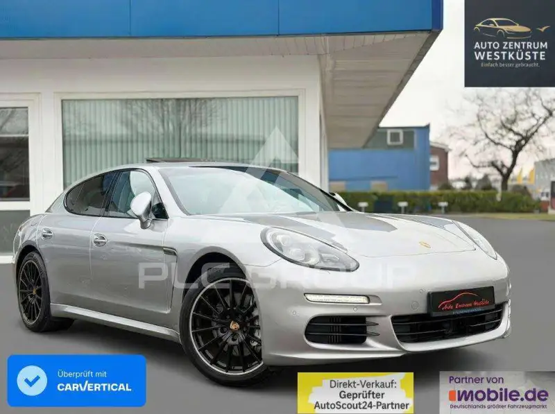 2016 Porsche Panamera