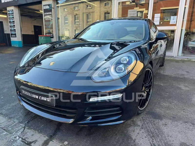 2016 Porsche Panamera