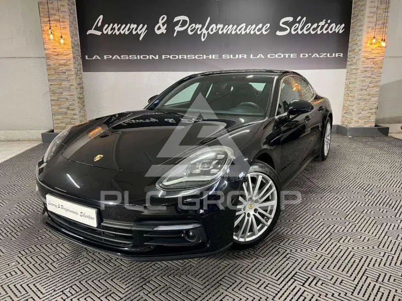 2016 Porsche Panamera