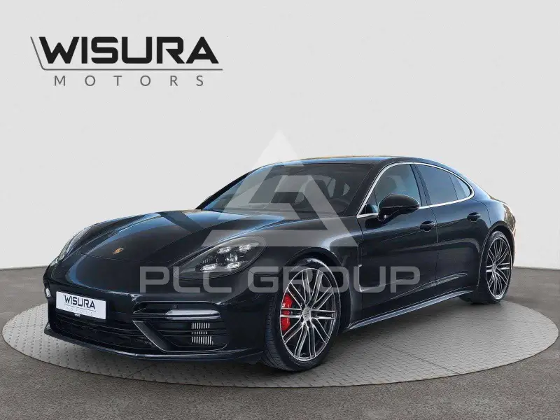 2016 Porsche Panamera