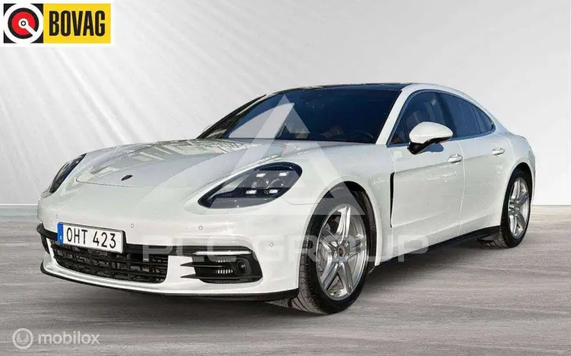 2016 Porsche Panamera
