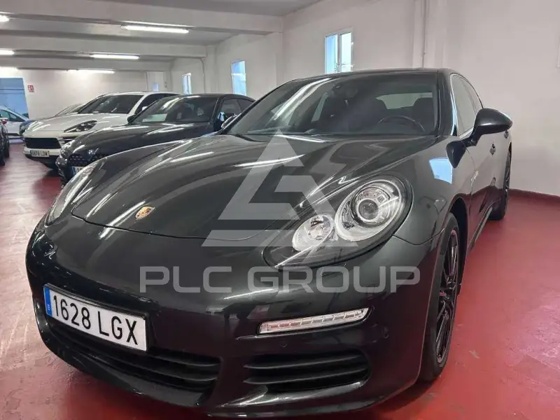 2016 Porsche Panamera