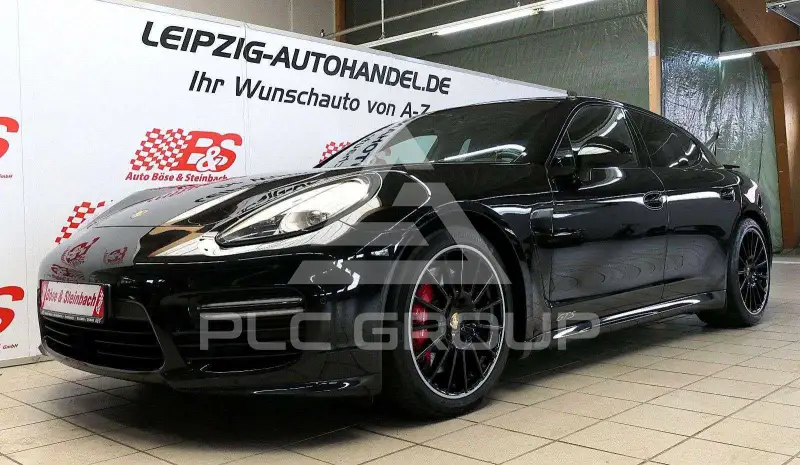 2016 Porsche Panamera