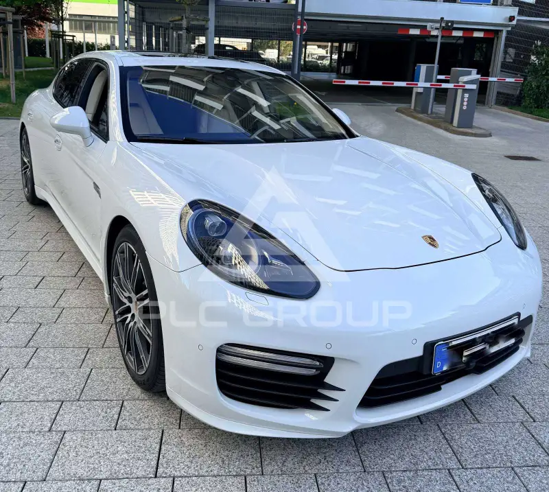 2016 Porsche Panamera