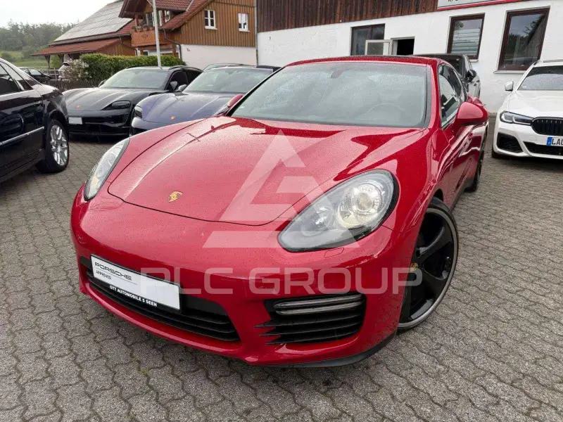 2016 Porsche Panamera