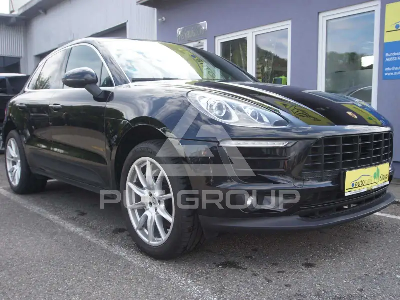 2016 Porsche MACAN