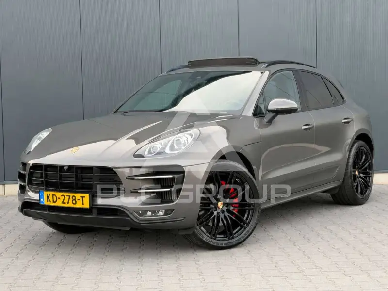 2016 Porsche MACAN