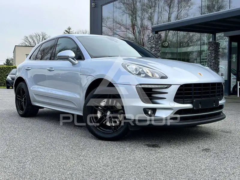 2016 Porsche MACAN