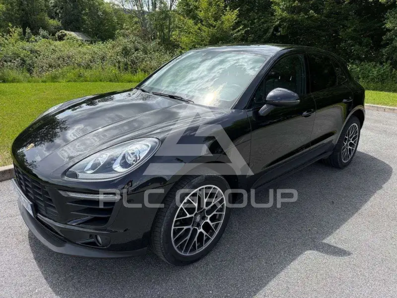 2016 Porsche MACAN