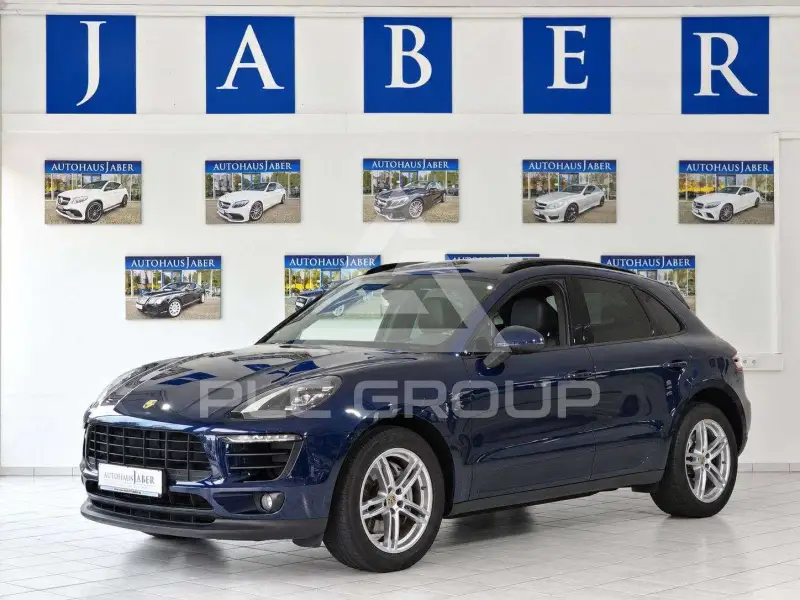 2016 Porsche MACAN