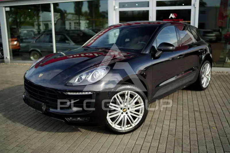 2016 Porsche MACAN