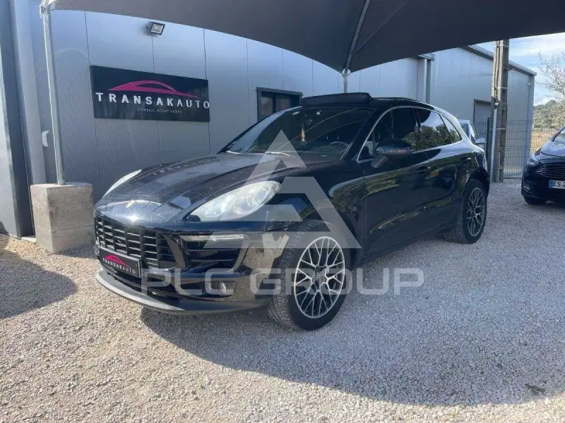 2016 Porsche MACAN
