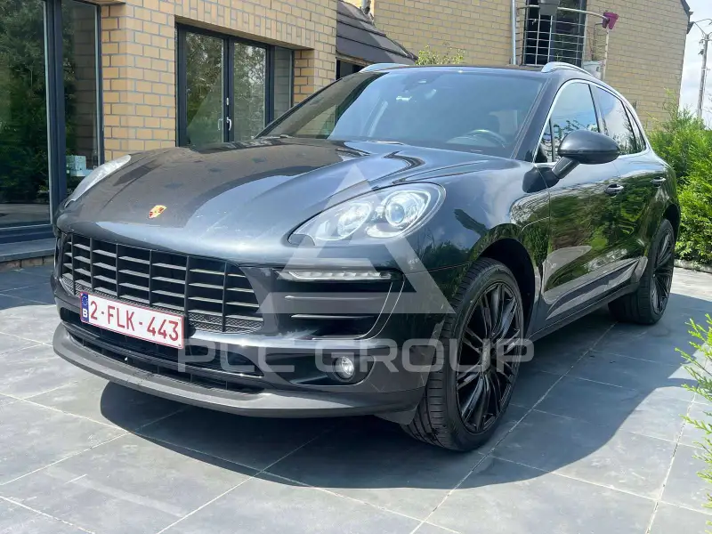 2016 Porsche MACAN