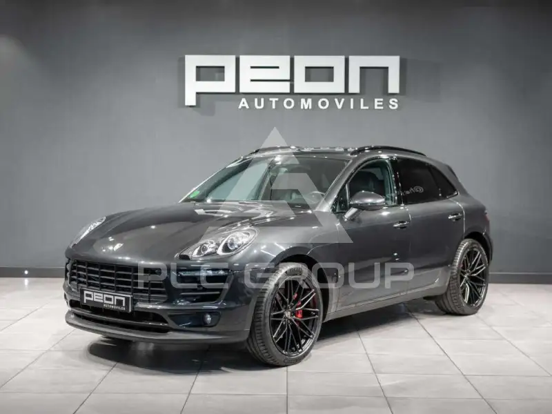 2016 Porsche MACAN