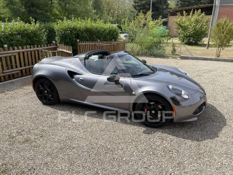 2016 Alfa Romeo 4C