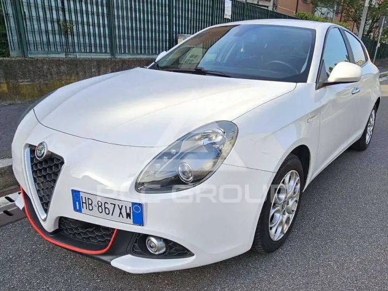 2016 Alfa Romeo Giulia