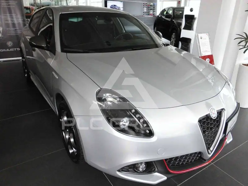 2016 Alfa Romeo Giulia