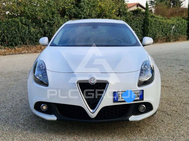 2016 Alfa Romeo Giulia