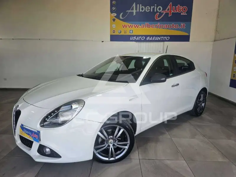 2016 Alfa Romeo Giulia