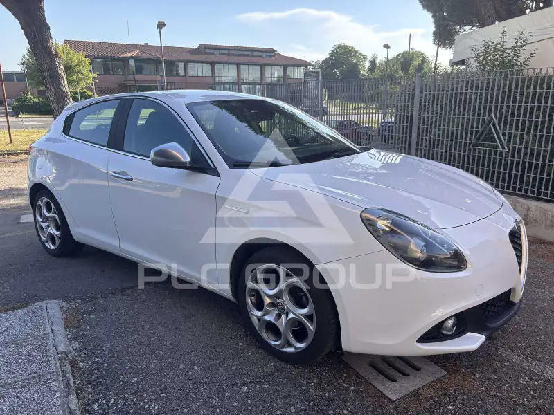 2016 Alfa Romeo Giulia