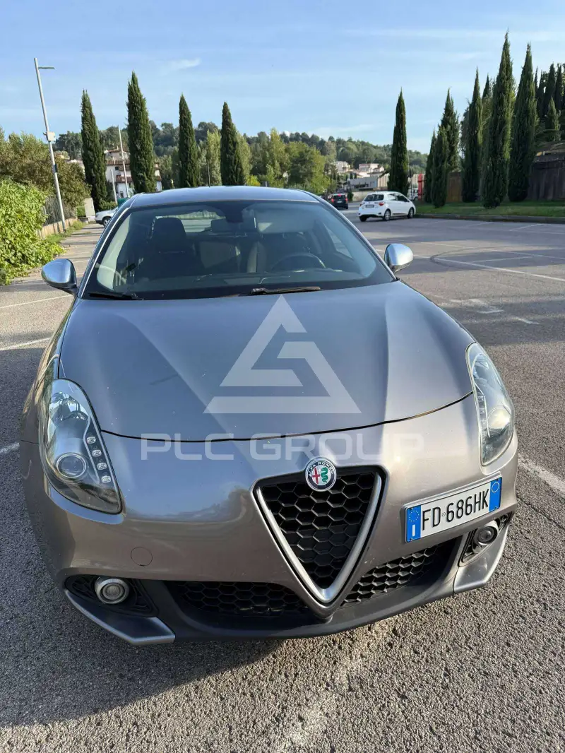 2016 Alfa Romeo Giulia